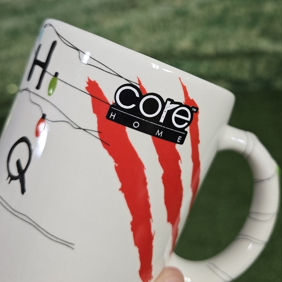 Stranger Things Core Home Christmas String Lights 18fl.oz Mug NEW! - Picture 8 of 11